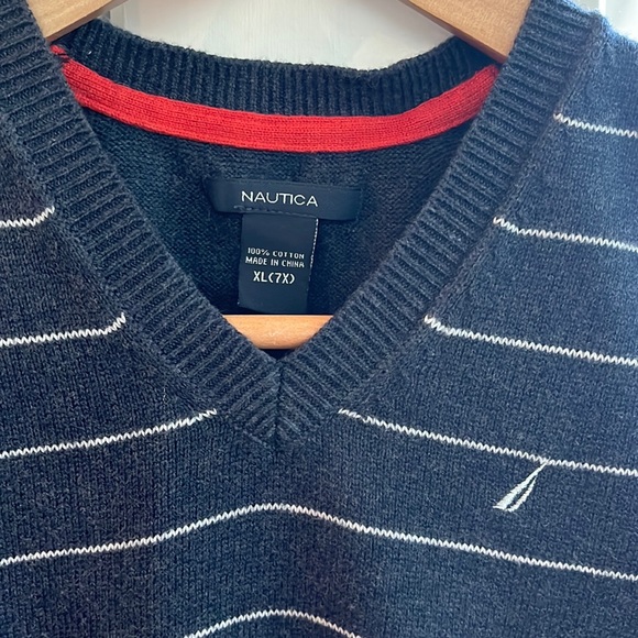 Nautica Boys Navy Blue stripe Sweater Vest size 7 - Picture 2 of 7
